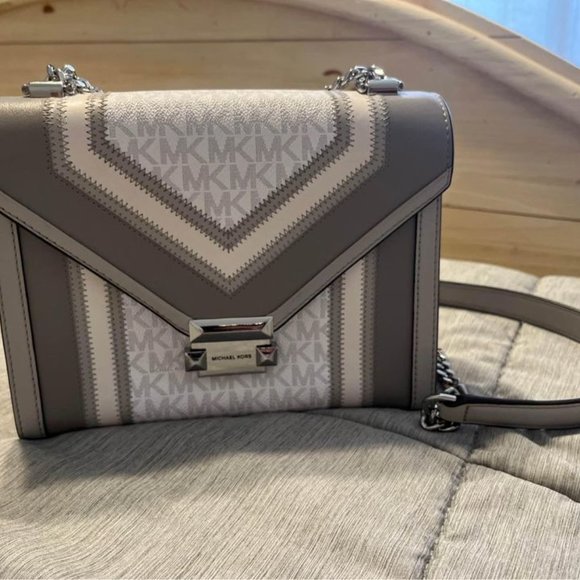 Michael Kors White and Silver Purse - Picture 5 of 5